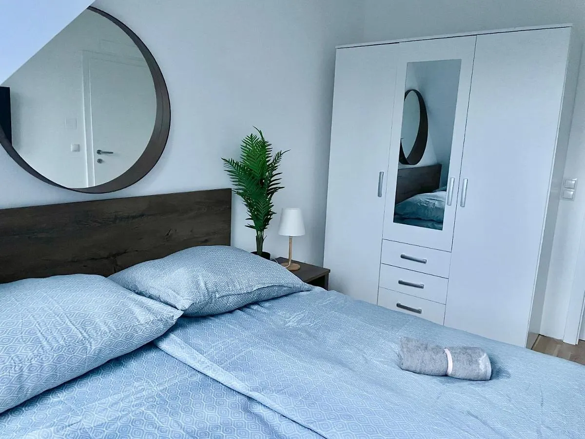 Modern Rooftop Apartment With Balcony - Free Parking Vienna 0*,  Austria